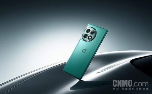 充电速度翻倍 一加Ace 2 Pro首发150W超级闪充技术