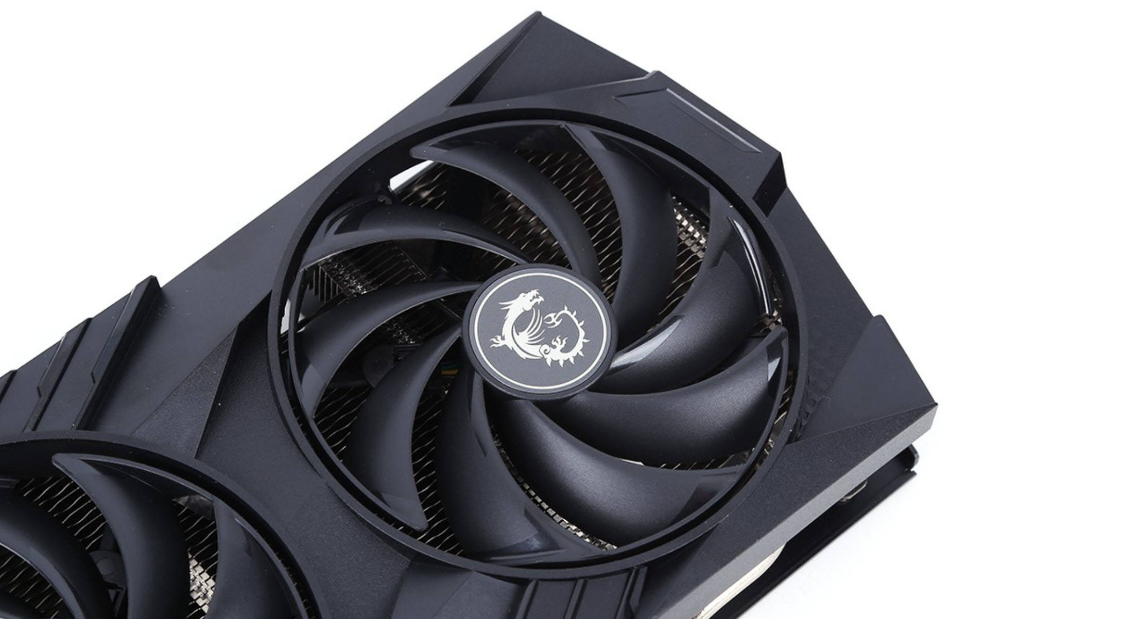 探索AI制图的新篇章！一文揭示RTX4060Ti 16G和4070Ti哪个更适合你