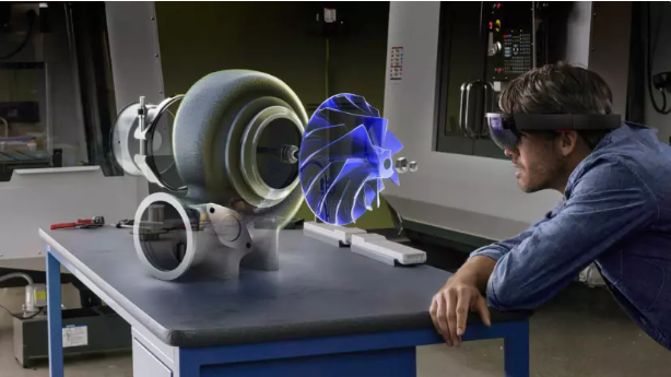 波音与微软合作,利用HoloLens解决飞机故障的挑战