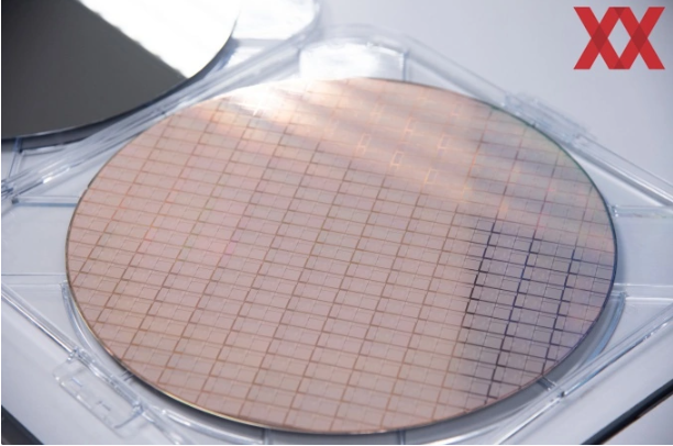 创新不停：英特尔马来西亚工厂推出Emerald Rapids CPU和全新处理器