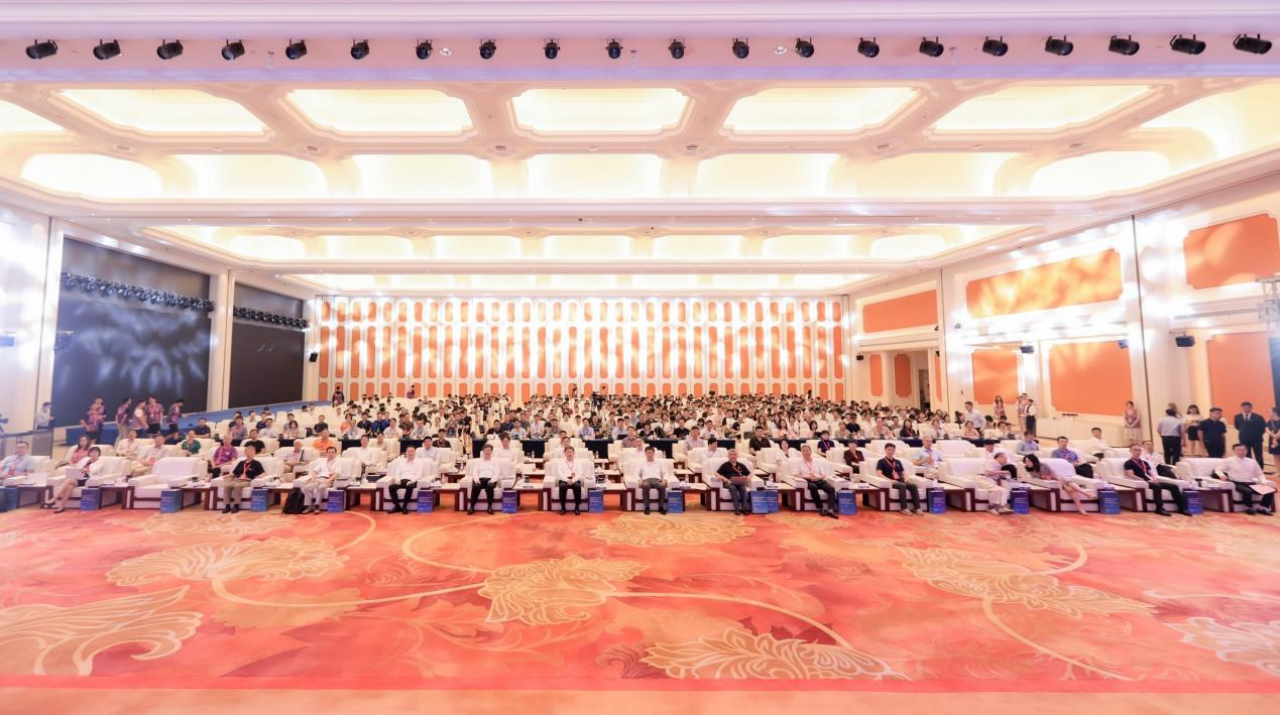 上海成功举办“计算机图形学-几何设计与人工智能”联合大会，投稿、中稿和参会人数创纪录