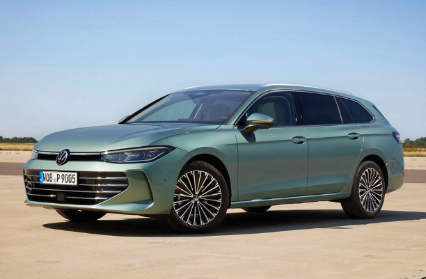 全新第九代Passat旅行车盛大亮相，庆祝帕萨特50周年！