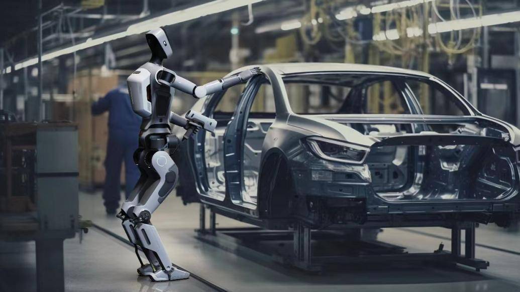 上海临港集团与智元机器人达成战略合作，共同发展人形机器人产业