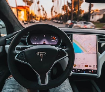 中国工程院院士陈清泉:车企盈利模式转变,通过软件提供持续赚钱