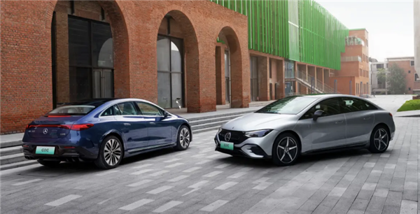 奔驰EQE纯电轿车:降价登场,能否拯救销量颓势?