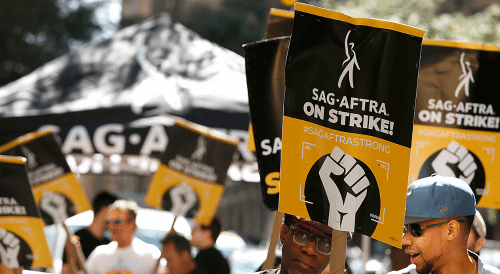 动视、失眠组等游戏大厂正面临罢工行动 抗议滥用AI