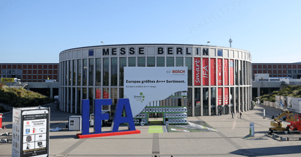 IFA 2023,橙色云携智能扫拖机器人i2惊艳亮相