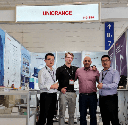 IFA 2023,橙色云携智能扫拖机器人i2惊艳亮相