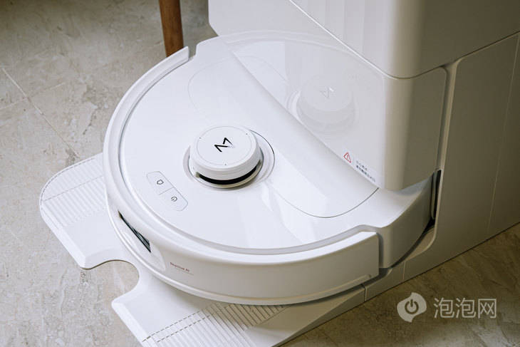 石头自清洁扫拖机器人P10 Pro图赏 动态机械臂边拖极具科技感