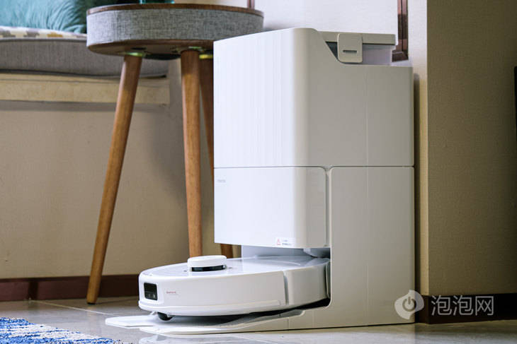 石头自清洁扫拖机器人P10 Pro图赏 动态机械臂边拖极具科技感