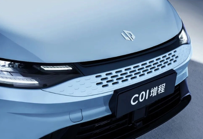 科技感十足！零跑C01增程版外观升级抢先看