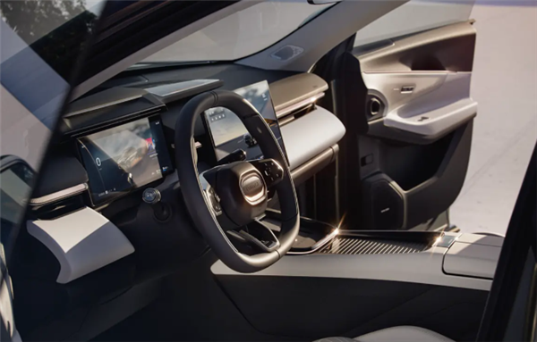 领克08全新SUV今晚发布,售价21.8-28.8万元