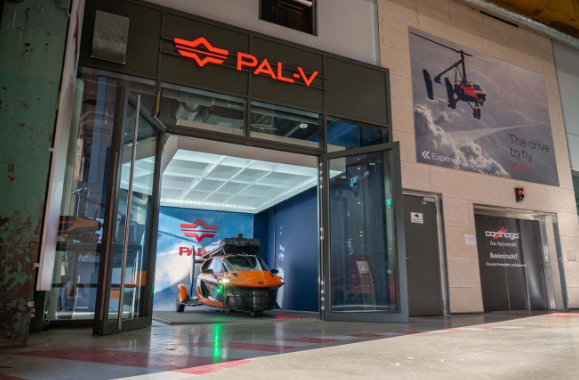 PAL-V Liberty在德国慕尼黑首次亮相，开启未来交通新纪元