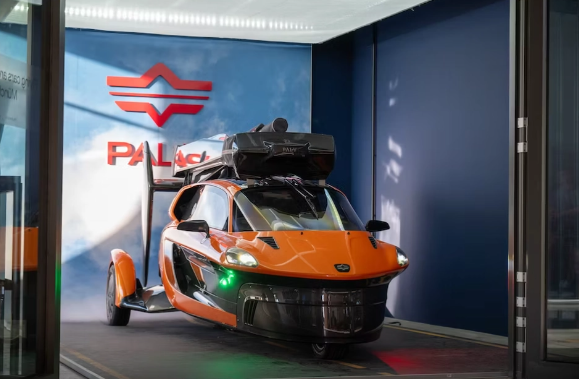 PAL-V Liberty在德国慕尼黑首次亮相，开启未来交通新纪元