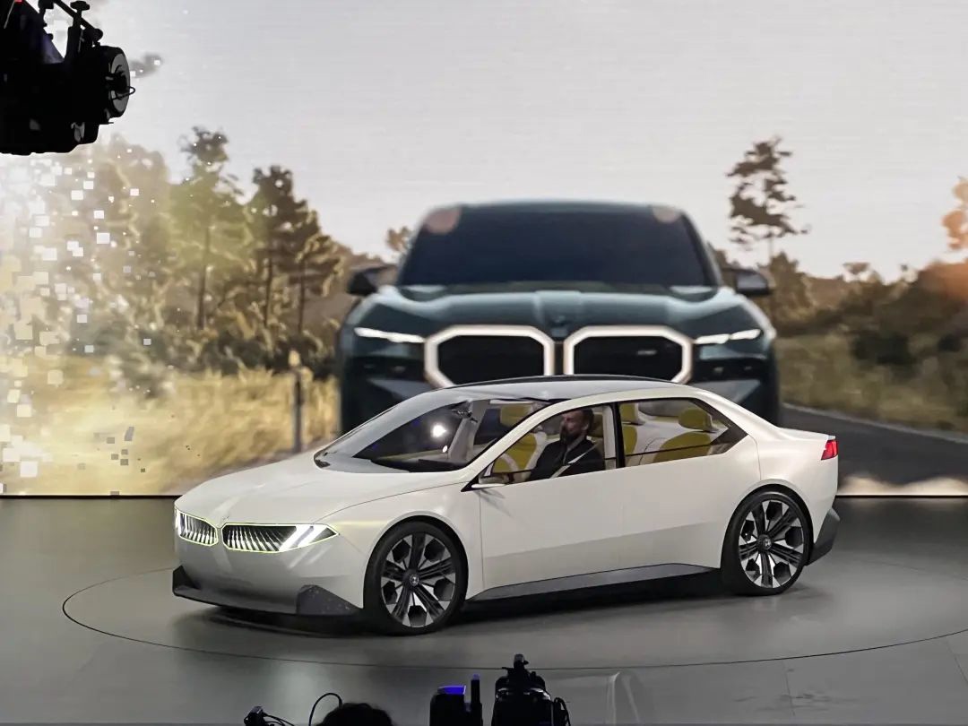 奔驰谨慎规划,宝马对油车感到惋惜:慕尼黑车展直击