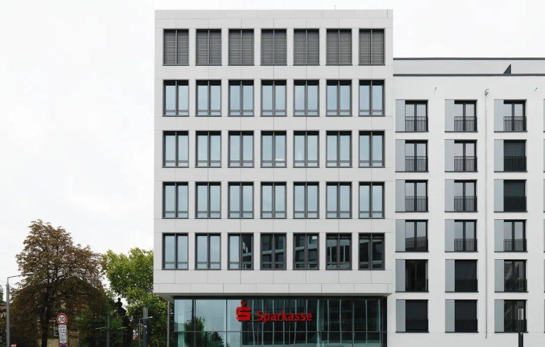 【87技术库】为什么说电致变色技术可能改变AR？