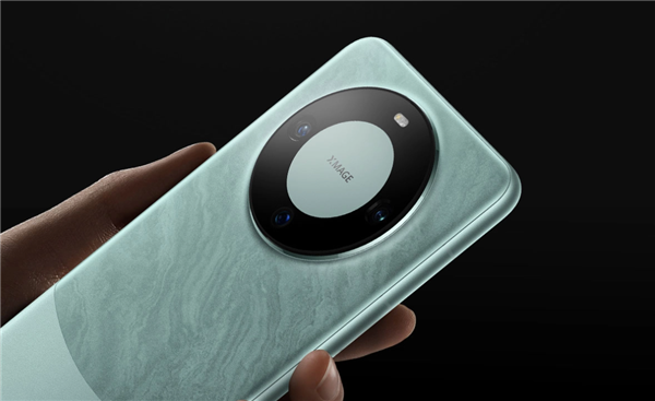 华为Mate 60系列手机保护壳和附件揭秘