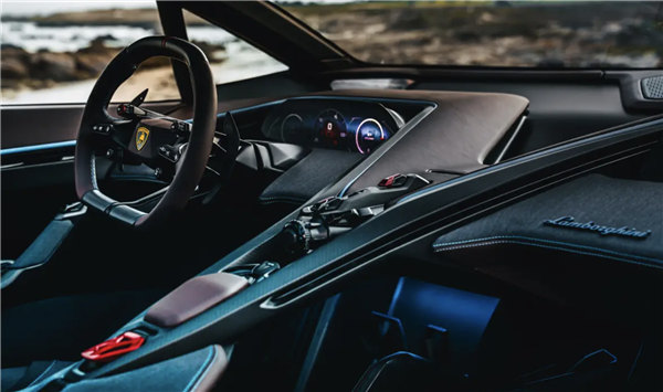 完美融合豪华与性能——兰博基尼全新电动车型 Lanzador