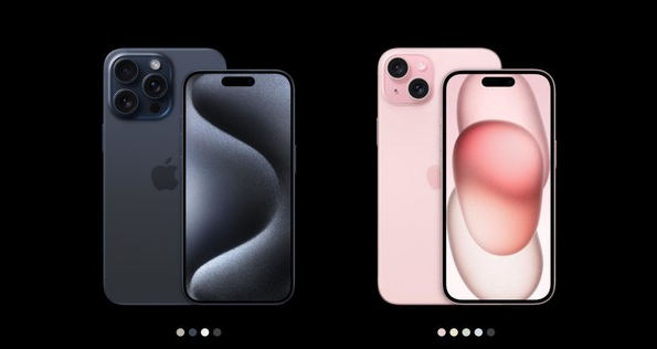 科技新闻：iPhone 15 vs 华为Mate 60 - 两大巨头巅峰对决