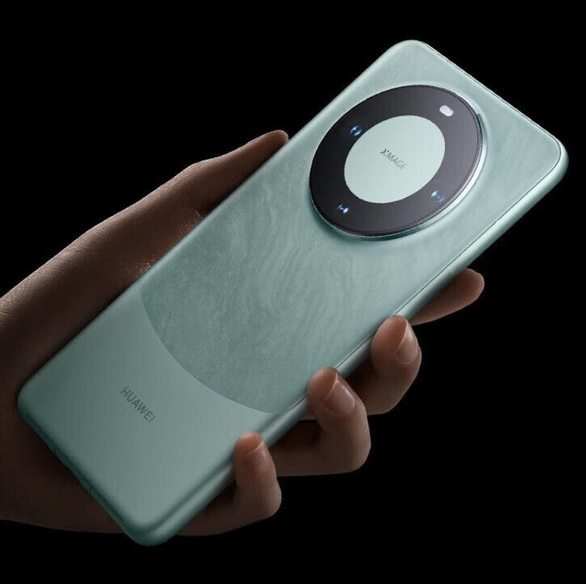 中国高端手机市场竞争白热化:iPhone 15系列或失统治地位