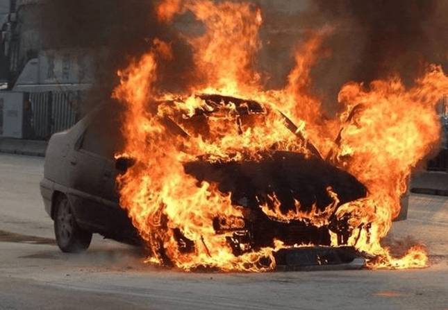 机器视觉+AI | 凌云光创新方案攻克锂电池毛刺检测难题