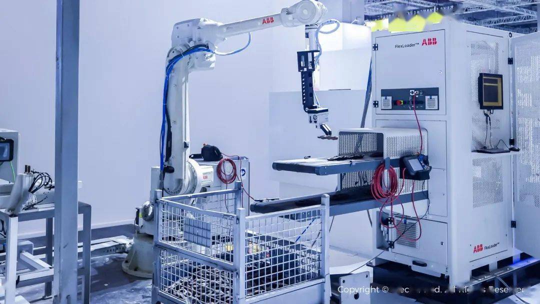 工博会首日 | 梅卡曼德携手七大合作伙伴亮相机器人展，20+智能应用震撼全场