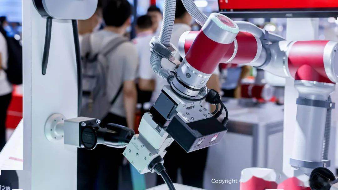 工博会首日 | 梅卡曼德携手七大合作伙伴亮相机器人展，20+智能应用震撼全场