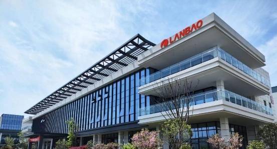 上海兰浦智能科技推出AI智能中草药干燥设备,引爆市场!