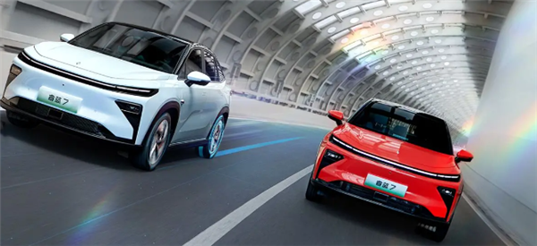 吉利旗下电动SUV睿蓝7正式上市，续航能力和性能表现双双亮眼