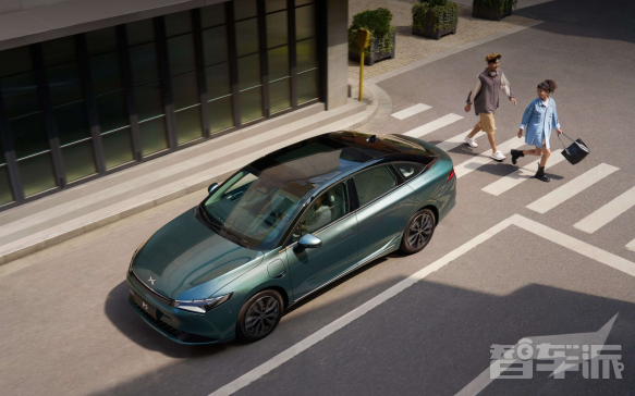 小鹏P5电动汽车2024款正式上市 焕新外观吸引眼球