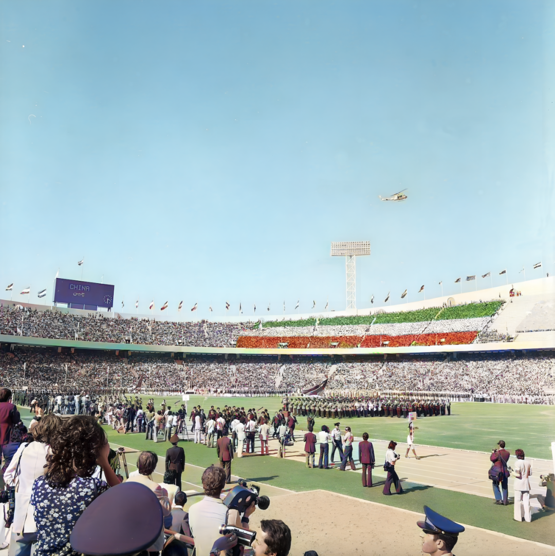 他们用AI拭去岁月蒙尘,重现半个世纪前中国亚运首金记忆