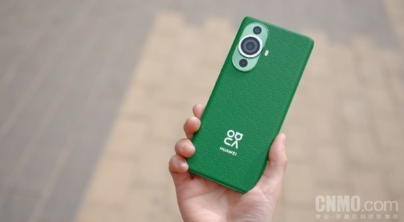 华为nova 12标准版:120Hz屏幕+强大摄影配置