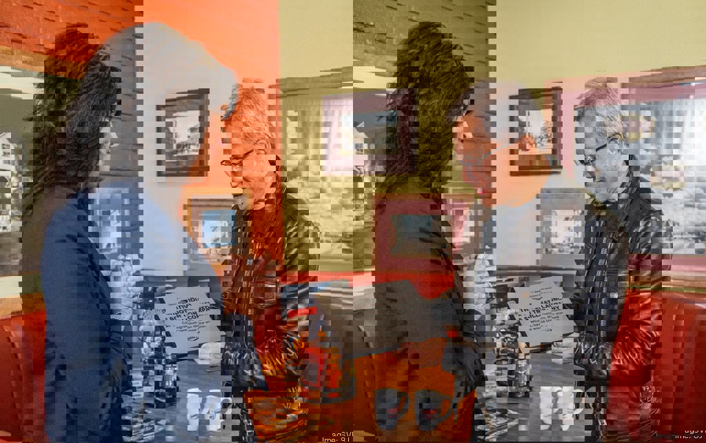 30 年后，英伟达 CEO 黄仁勋重回公司诞生地