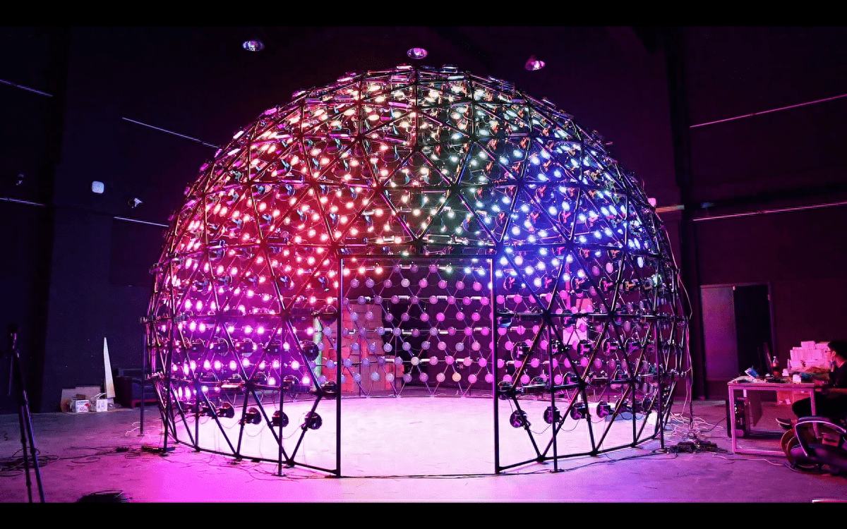 数字人参演《异人之下》，阿里大文娱CTO郑勇：用AI打造虚拟制作新样本