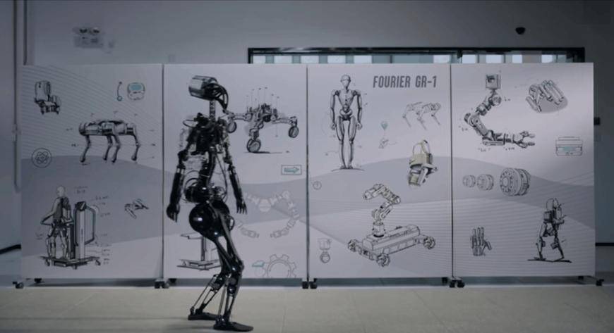 国产品牌推出多功能人形机器人，预售火热进行中，具备强大运动能力