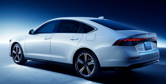 抢先预览:2024年本田雅阁轿车渲染图曝光