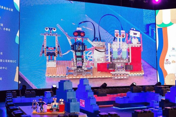 点燃青少年科技梦想：奉贤街道引领机器人比赛风潮