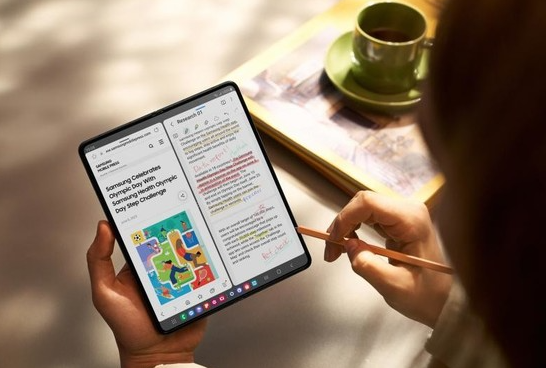 掌上高效办公:三星Galaxy Z Fold5的新一代神器