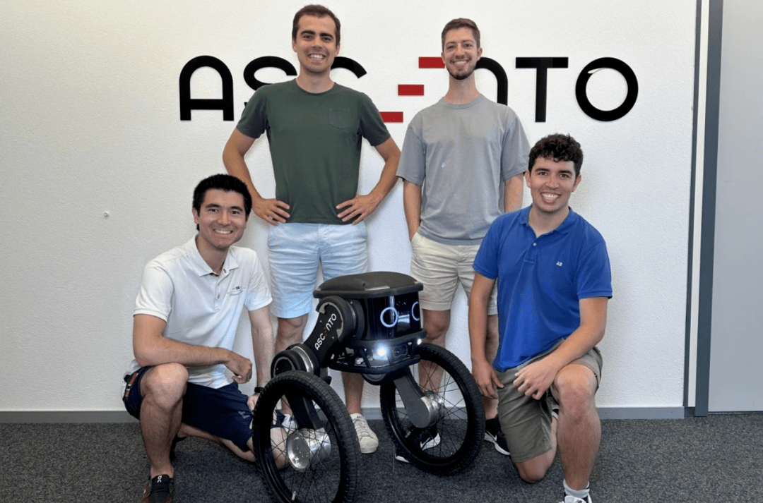 全球​轮足机器人市场热度提升，中国企业跻身“第一梯队”