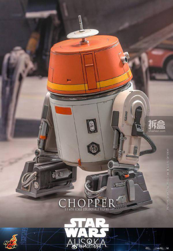 HOTTOYS 星球大战 阿索卡CHOPPER 宇航技工机器人 1/6比例可动人偶的标题可以重写为：HOTTOYS 星球大战 阿索卡CHOPPER 宇航技工机器人 1/6比例可动人偶 - 热销商品！