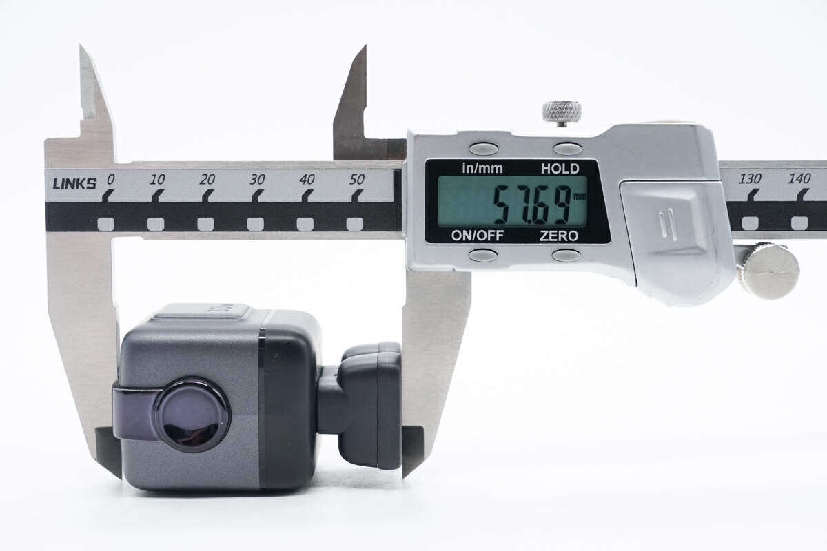 既是充电器也是手办,绿联30W Q湃机器人快充拆解