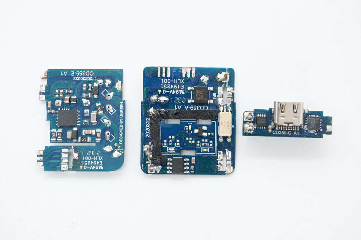 既是充电器也是手办,绿联30W Q湃机器人快充拆解