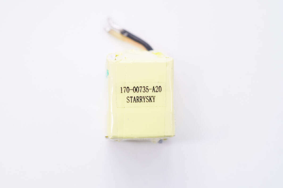 既是充电器也是手办,绿联30W Q湃机器人快充拆解