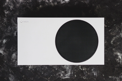 微软计划为Xbox Series S主机升级，新增外接光驱功能