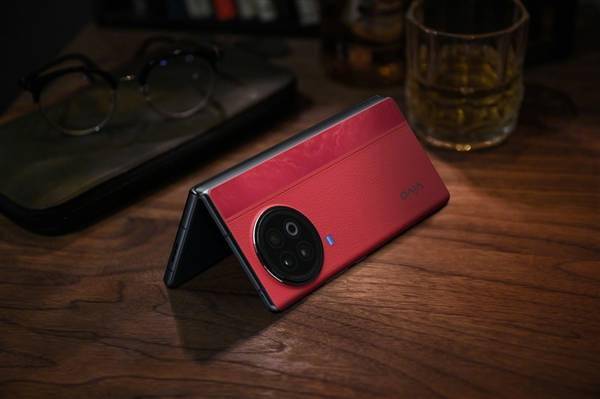 OriginOS 4官宣:首发vivo自研AI大模型