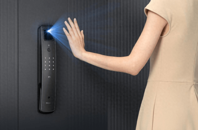 手掌即身份认证!海尔AI掌静脉视屏锁发布