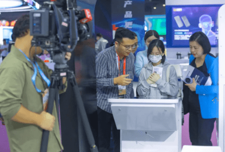 引爆元宇宙热潮！东超科技精彩亮相2023世界VR产业大会