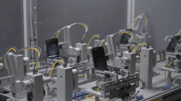 三星Galaxy Z Flip5:折叠手机领域新巅峰 耐用性再升级