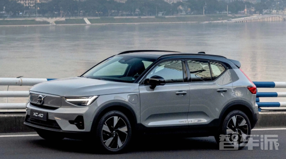 沃尔沃2024款XC40和C40纯电车型亮相:性能和续航都有显著提升
