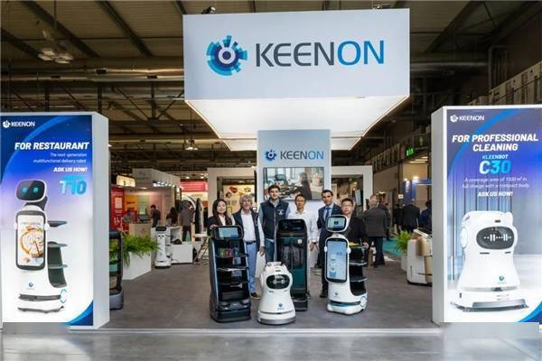 尖端科技送餐机器人，擎朗全新 “智能物种